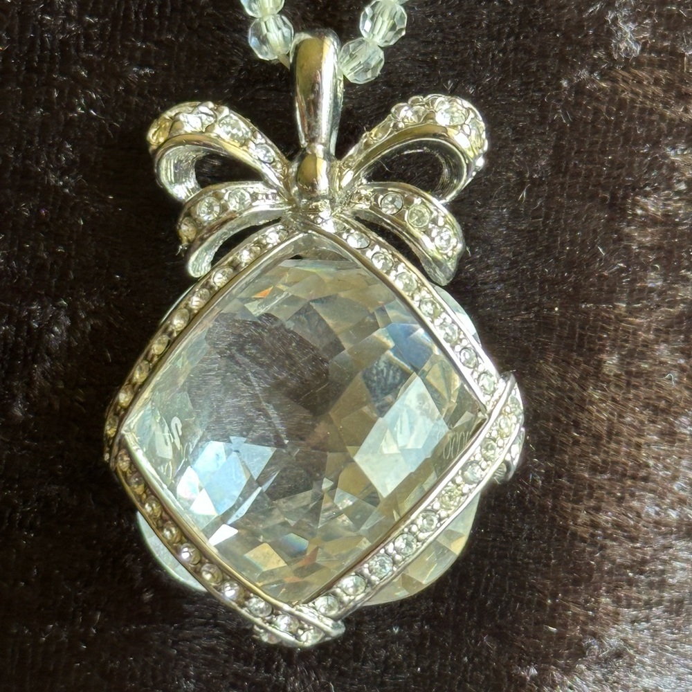 Swarovski crystal Necklace - 2000